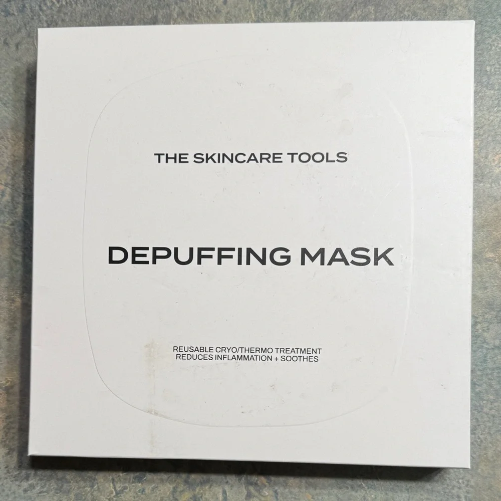 CRYO-THERMO DE-PUFFING MASK The Skincare tools